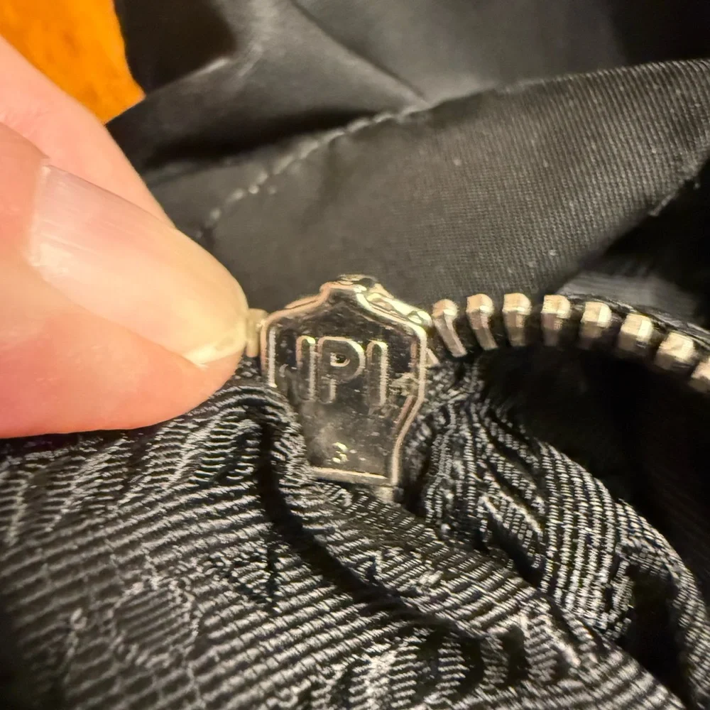 Prada Vintage Black Nylon Tote Bag with COA - Picture 15 of 16